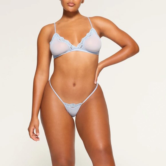 Skims Bridal Mesh Triangle Bralette - Glacier - Picture 2 of 4